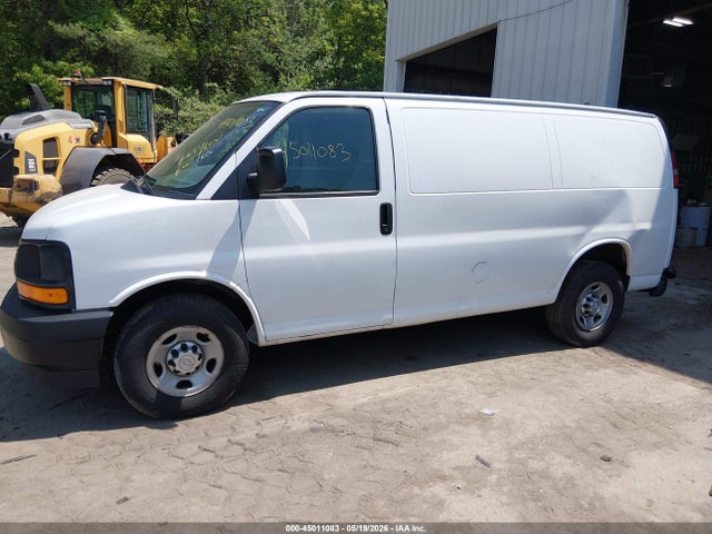 Aukcja sprzedaży 2017 Chevrolet Express 2500 Work Van, vin: 1GCWGAFF7H1350075, numer aukcji: 45011083