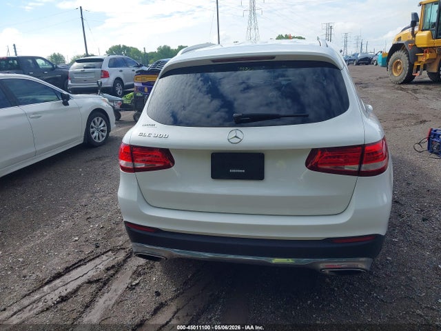 Продаж на аукціоні авто 2018 Mercedes-benz Glc 300, vin: WDC0G4JB8JV052283, номер лоту: 45011100