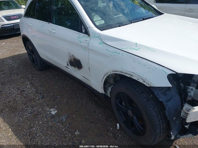 Продаж на аукціоні авто 2018 Mercedes-benz Glc 300, vin: WDC0G4JB8JV052283, номер лоту: 45011100