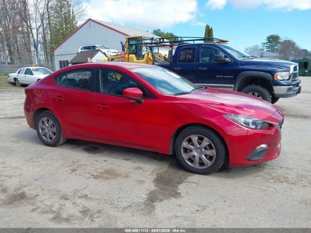 Продаж на аукціоні авто 2015 Mazda Mazda3 I Sport, vin: 3MZBM1U77FM145839, номер лоту: 45011112