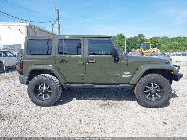 45011116 :رقم المزاد ، 1C4HJWEG6FL585084 vin ، 2015 Jeep Wrangler Unlimited Sahara مزاد بيع