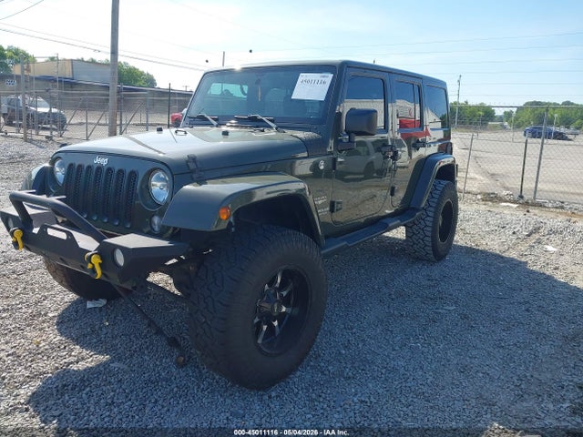 45011116 :رقم المزاد ، 1C4HJWEG6FL585084 vin ، 2015 Jeep Wrangler Unlimited Sahara مزاد بيع