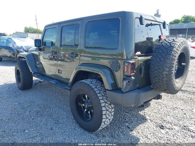 45011116 :رقم المزاد ، 1C4HJWEG6FL585084 vin ، 2015 Jeep Wrangler Unlimited Sahara مزاد بيع