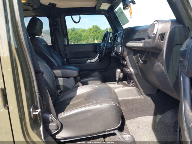 45011116 :رقم المزاد ، 1C4HJWEG6FL585084 vin ، 2015 Jeep Wrangler Unlimited Sahara مزاد بيع