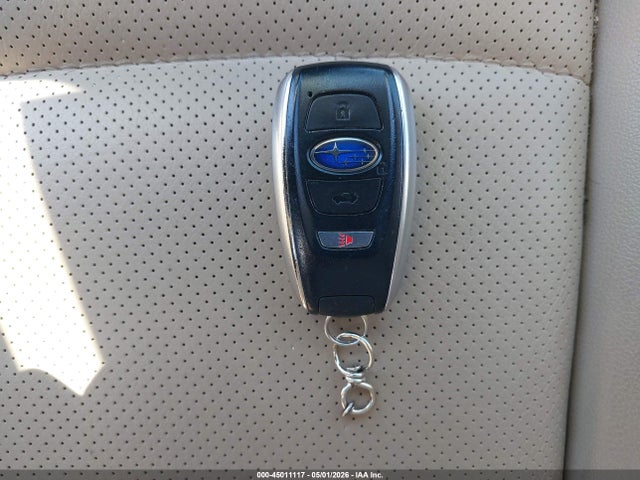 2018 Subaru Outback 3.6r Limited მანქანა იყიდება აუქციონზე, vin: 4S4BSENC9J3328581, აუქციონის ნომერი: 45011117