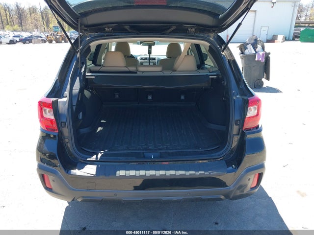 2018 Subaru Outback 3.6r Limited მანქანა იყიდება აუქციონზე, vin: 4S4BSENC9J3328581, აუქციონის ნომერი: 45011117