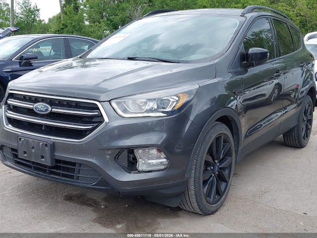 45011119 :رقم المزاد ، 1FMCU0GDXKUA17373 vin ، 2019 Ford Escape Se مزاد بيع