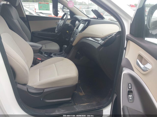 Продаж на аукціоні авто 2017 Hyundai Santa Fe Sport 2.4l, vin: 5NMZUDLBXHH007226, номер лоту: 45011139