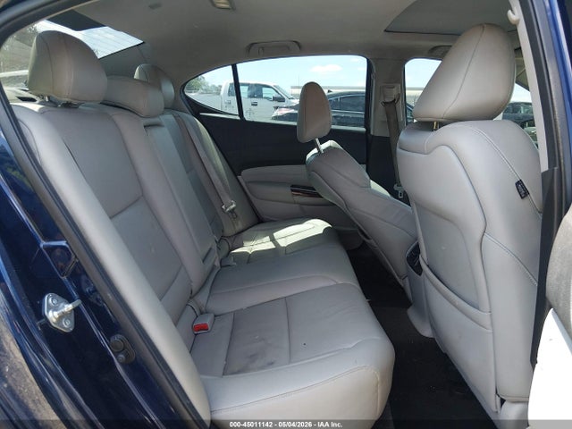 45011142 :رقم المزاد ، 19UUB3F72FA000409 vin ، 2015 Acura Tlx V6 Advance مزاد بيع