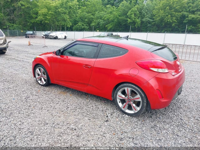 2013 Hyundai Veloster Base W/gray მანქანა იყიდება აუქციონზე, vin: KMHTC6AD2DU103018, აუქციონის ნომერი: 45011149