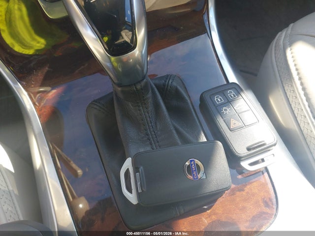 Volvo Xc70 T6 Platinum 2014 YV4902BZ4E1179415 Image 11