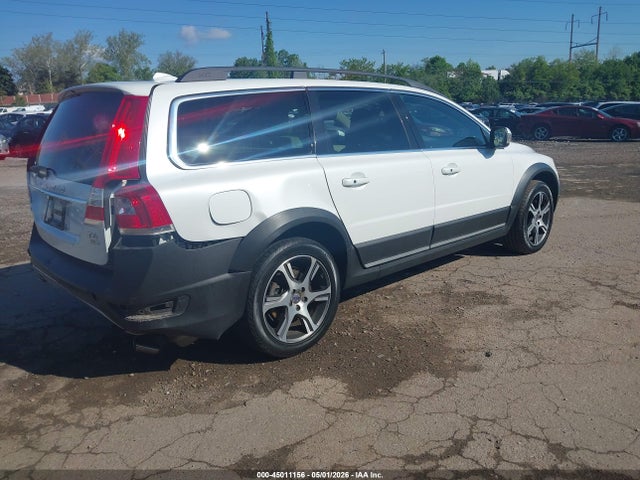 Volvo Xc70 T6 Platinum 2014 YV4902BZ4E1179415 Image 4