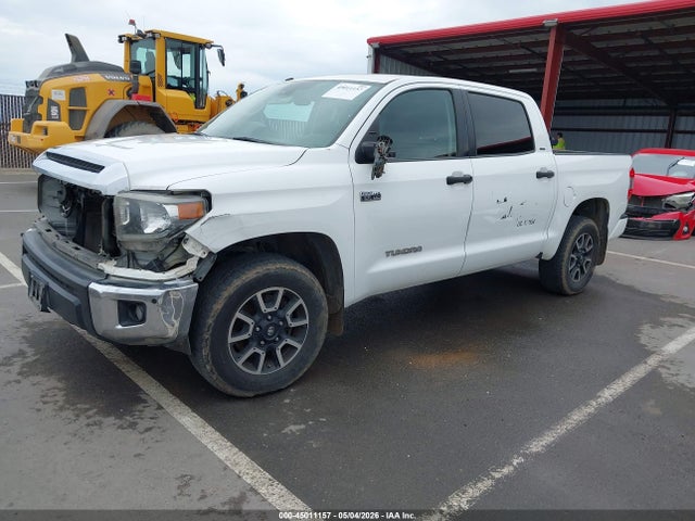 2018 Toyota Tundra Sr5 5.7l V8 მანქანა იყიდება აუქციონზე, vin: 5TFDY5F14JX699231, აუქციონის ნომერი: 45011157