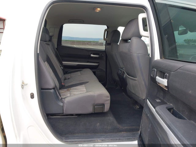 2018 Toyota Tundra Sr5 5.7l V8 მანქანა იყიდება აუქციონზე, vin: 5TFDY5F14JX699231, აუქციონის ნომერი: 45011157