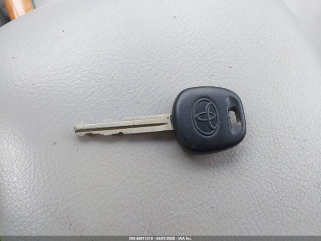 45011210 :رقم المزاد ، 4T1BK36B16U087417 vin ، 2006 Toyota Avalon Xls مزاد بيع