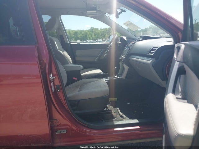 45011240 :رقم المزاد ، JF2SJAGC9HH508963 vin ، 2017 Subaru Forester 2.5i Premium مزاد بيع