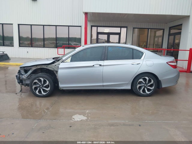 45011264 :رقم المزاد ، 1HGCR2F80GA134752 vin ، 2016 Honda Accord Ex-l مزاد بيع
