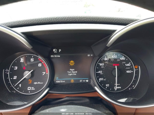 45011266 :رقم المزاد ، ZARFANBN4M7645668 vin ، 2021 Alfa Romeo Giulia Ti Awd مزاد بيع
