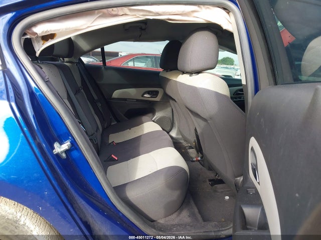45011272 :رقم المزاد ، 1G1PC5SH7C7307692 vin ، 2012 Chevrolet Cruze Ls مزاد بيع