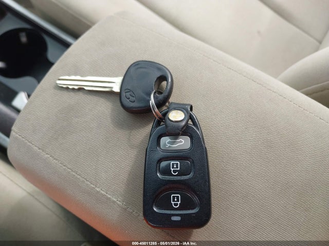 Продажа на аукционе авто 2008 Hyundai Elantra Gls/se, vin: KMHDU46D38U372276, номер лота: 45011285