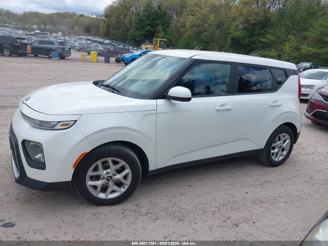 2020 Kia Soul S მანქანა იყიდება აუქციონზე, vin: KNDJ23AU8L7069211, აუქციონის ნომერი: 45011301