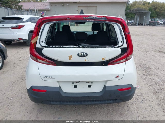 2020 Kia Soul S მანქანა იყიდება აუქციონზე, vin: KNDJ23AU8L7069211, აუქციონის ნომერი: 45011301