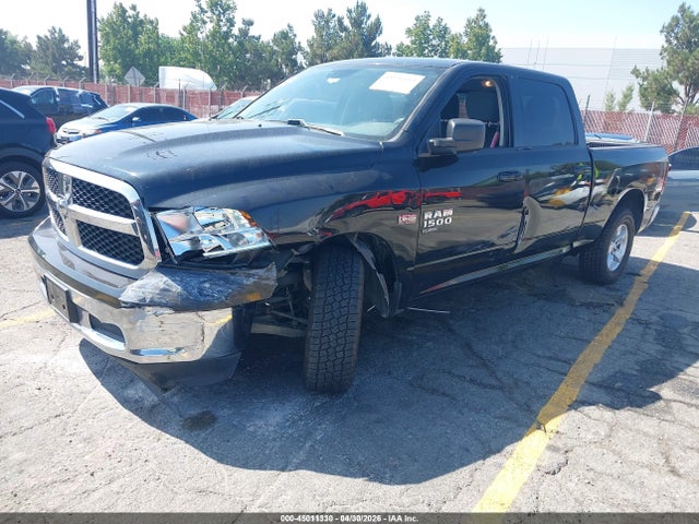 1C6RR6TT1LS117589 RAM 1500 Classic Slt 4x2 6&#039;4 Box