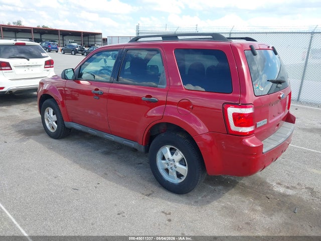 45011337 :رقم المزاد ، 1FMCU9D72BKB26246 vin ، 2011 Ford Escape Xlt مزاد بيع