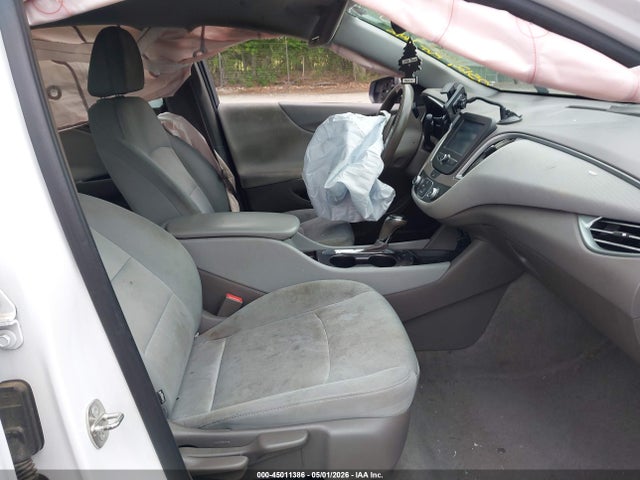 Продаж на аукціоні авто 2017 Chevrolet Malibu 1fl, vin: 1G1ZC5ST4HF100512, номер лоту: 45011386