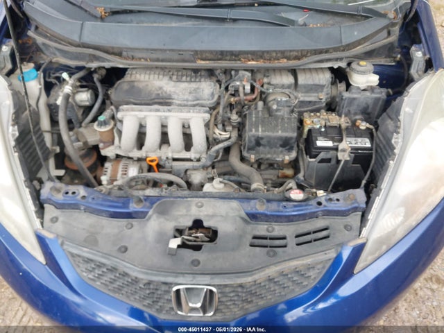 45011437 :رقم المزاد ، JHMGE8H35DC073011 vin ، 2013 Honda Fit مزاد بيع