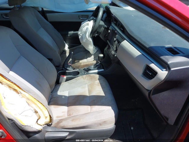 45011441 :رقم المزاد ، 2T1BURHE3FC374599 vin ، 2015 Toyota Corolla Le مزاد بيع