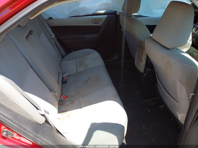 45011441 :رقم المزاد ، 2T1BURHE3FC374599 vin ، 2015 Toyota Corolla Le مزاد بيع