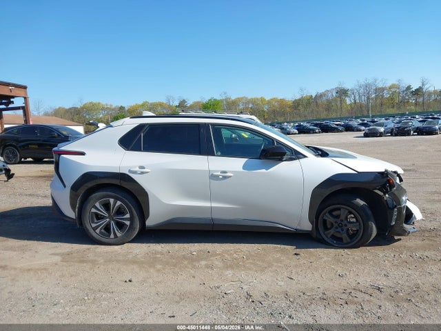 Продажа на аукционе авто 2023 Toyota Bz4x Xle, vin: JTMABACA8PA027475, номер лота: 45011448