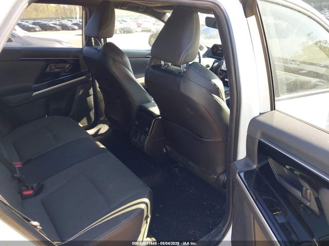 Продажа на аукционе авто 2023 Toyota Bz4x Xle, vin: JTMABACA8PA027475, номер лота: 45011448
