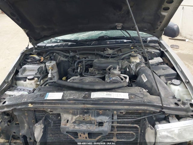 Продажа на аукционе авто 2001 Chevrolet Blazer Ls, vin: 1GNCT18WX1K232010, номер лота: 45011453
