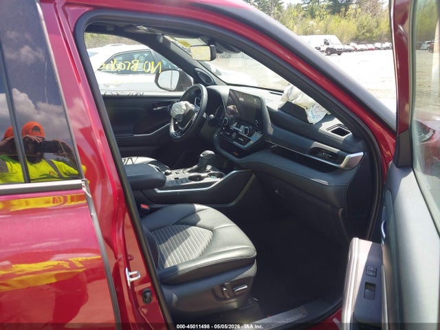 Toyota Highlander Xse 2024 5TDKDRBH1RS565498 Image 5