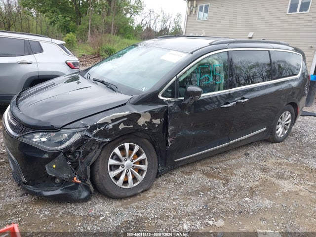 Aukcja sprzedaży 2017 Chrysler Pacifica Touring-l, vin: 2C4RC1BG3HR795075, numer aukcji: 45011515