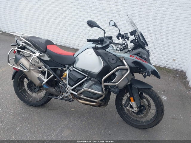 Продаж на аукціоні авто 2020 Bmw R 1250 Gs Adventure, vin: WB10J5308LZF83777, номер лоту: 45011521