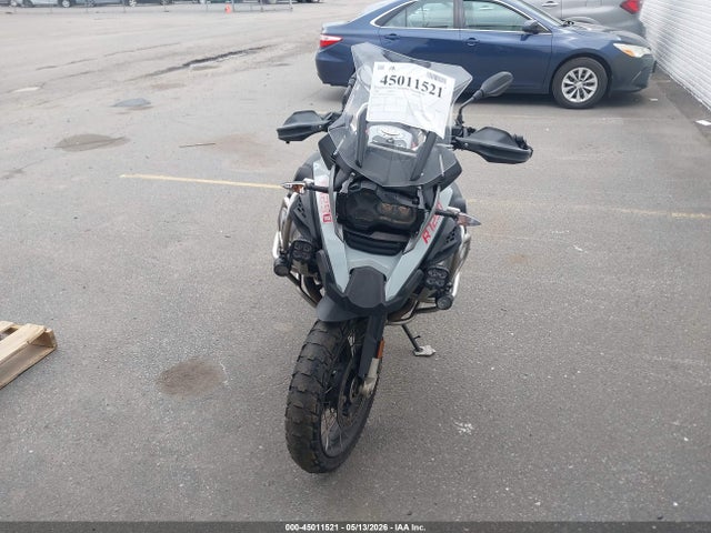 Продаж на аукціоні авто 2020 Bmw R 1250 Gs Adventure, vin: WB10J5308LZF83777, номер лоту: 45011521