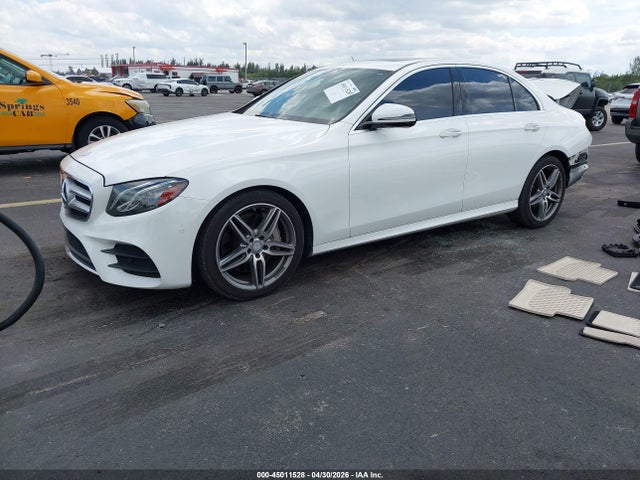 45011528 :رقم المزاد ، WDDZF4JB3HA132534 vin ، 2017 Mercedes-benz E 300 مزاد بيع