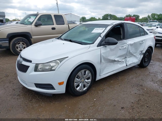 45011560 :رقم المزاد ، 1G1PA5SH7E7191371 vin ، 2014 Chevrolet Cruze Ls Auto مزاد بيع