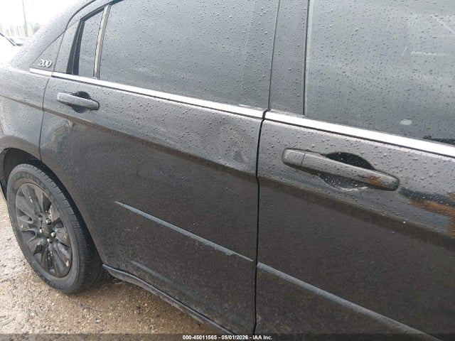 45011565 :رقم المزاد ، 1C3CCBAB1CN228925 vin ، 2012 Chrysler 200 Lx مزاد بيع
