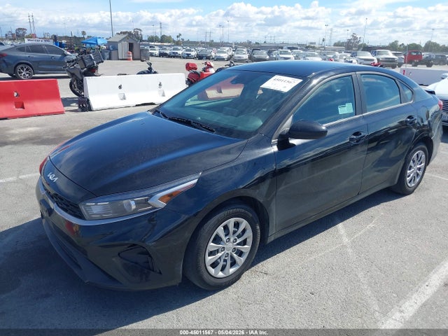KIA FORTE LX 2024 3KPF24AD6RE766901 Image 2