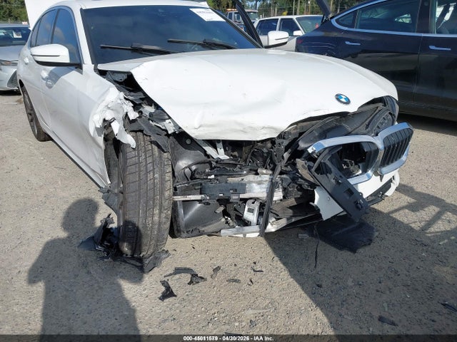 45011579 :رقم المزاد ، 3MW5R1J04L8B36039 vin ، 2020 Bmw 330i مزاد بيع
