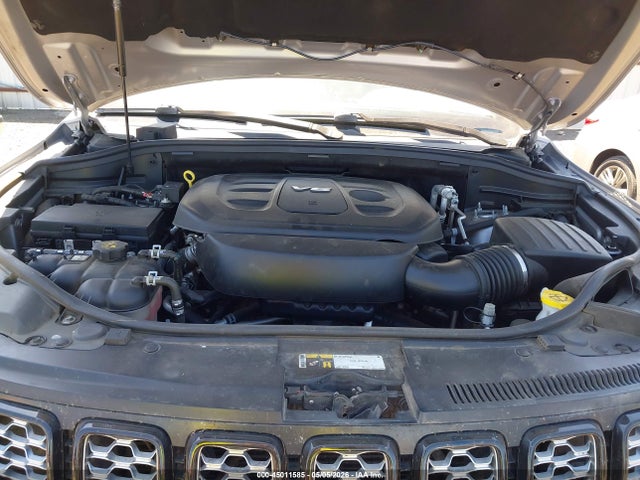 1C4RJFAG8JC432242 Jeep Grand Cherokee Altitude 4x4