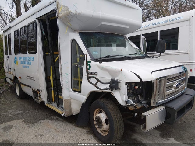 Продажа на аукционе авто 2016 Ford E-350 Cutaway, vin: 1FDEE3FL7GDC02746, номер лота: 45011592