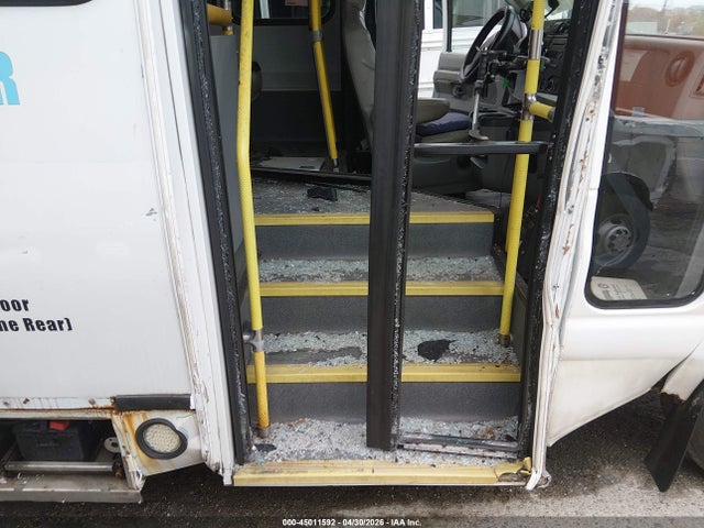 Продажа на аукционе авто 2016 Ford E-350 Cutaway, vin: 1FDEE3FL7GDC02746, номер лота: 45011592
