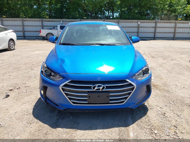 45011630 :رقم المزاد ، KMHD84LF0HU222488 vin ، 2017 Hyundai Elantra Se مزاد بيع
