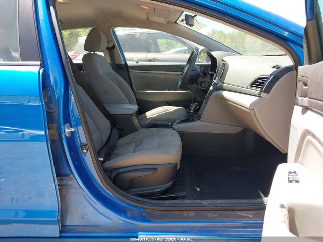 45011630 :رقم المزاد ، KMHD84LF0HU222488 vin ، 2017 Hyundai Elantra Se مزاد بيع