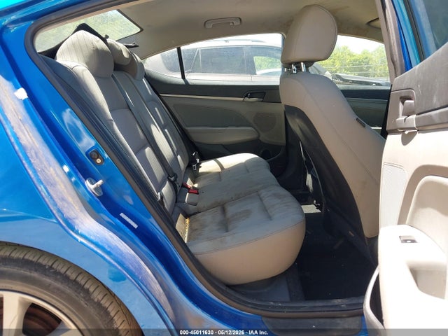 45011630 :رقم المزاد ، KMHD84LF0HU222488 vin ، 2017 Hyundai Elantra Se مزاد بيع